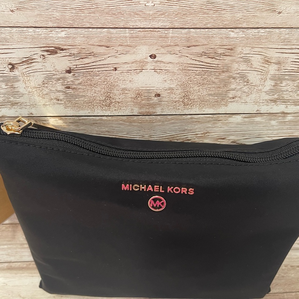 Michael Kors Black Travel Bags - Picture 7 of 9